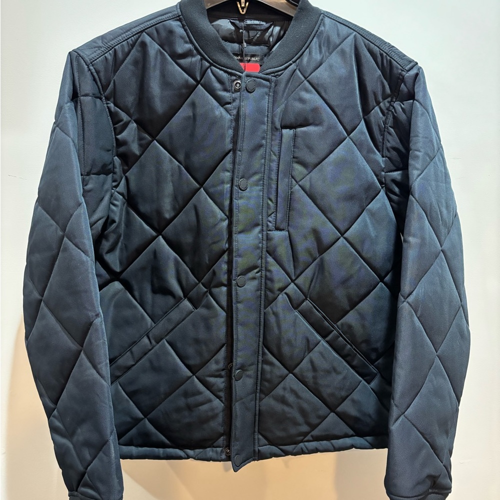 Banana Republic Men's Quilted Jacket - Black NWT size medium